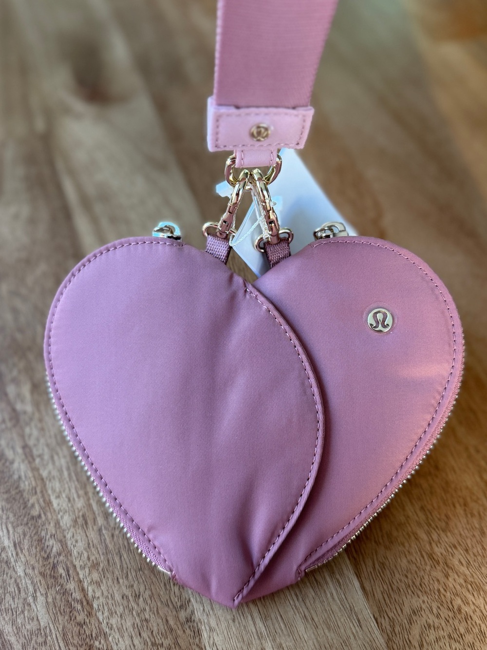 Lululemon Heart Dual Pouch Wristlet - LIMITED EDITION - Picture 8 of 9
